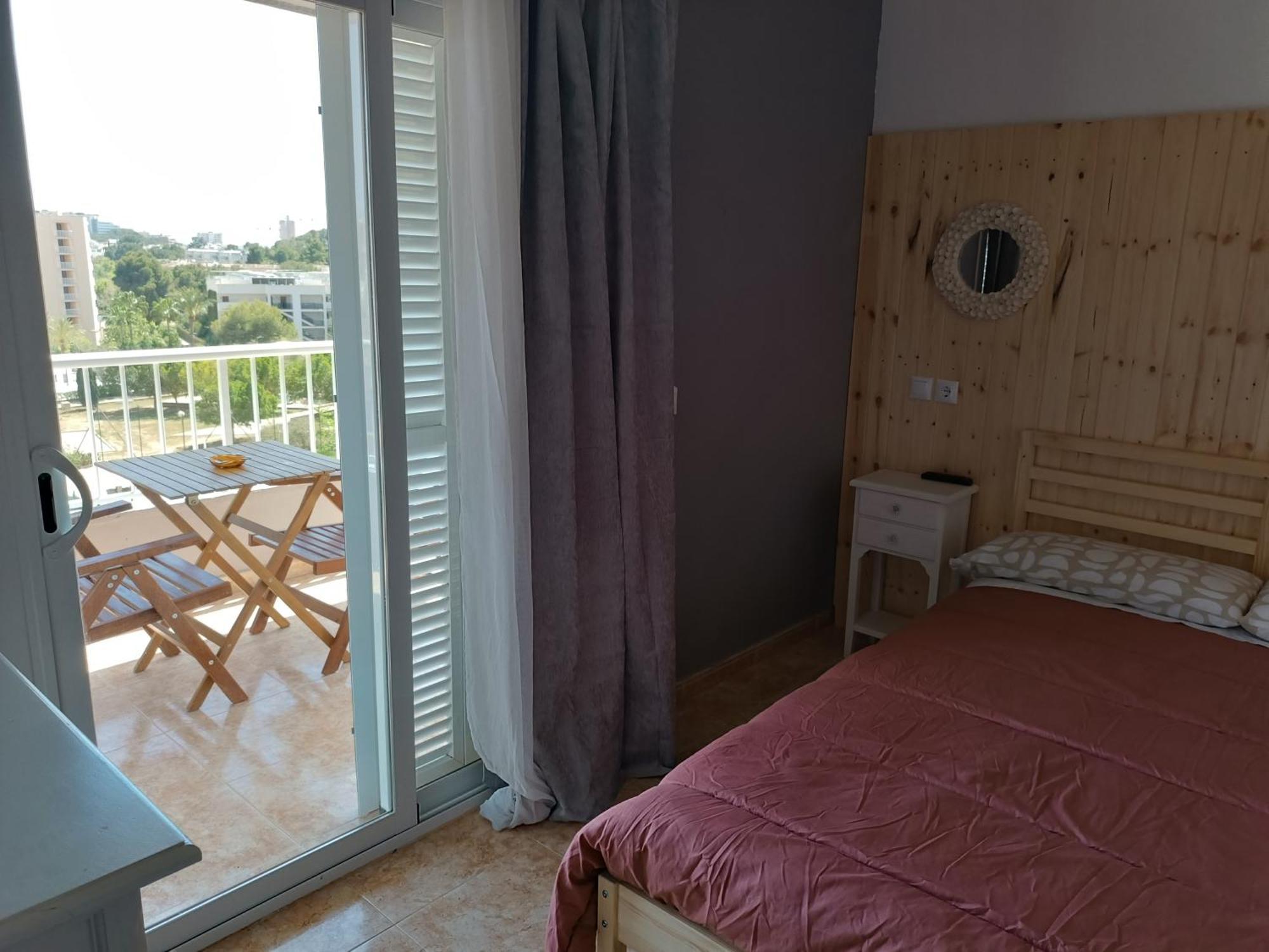Hostal Bélgica Palmanova Exterior foto