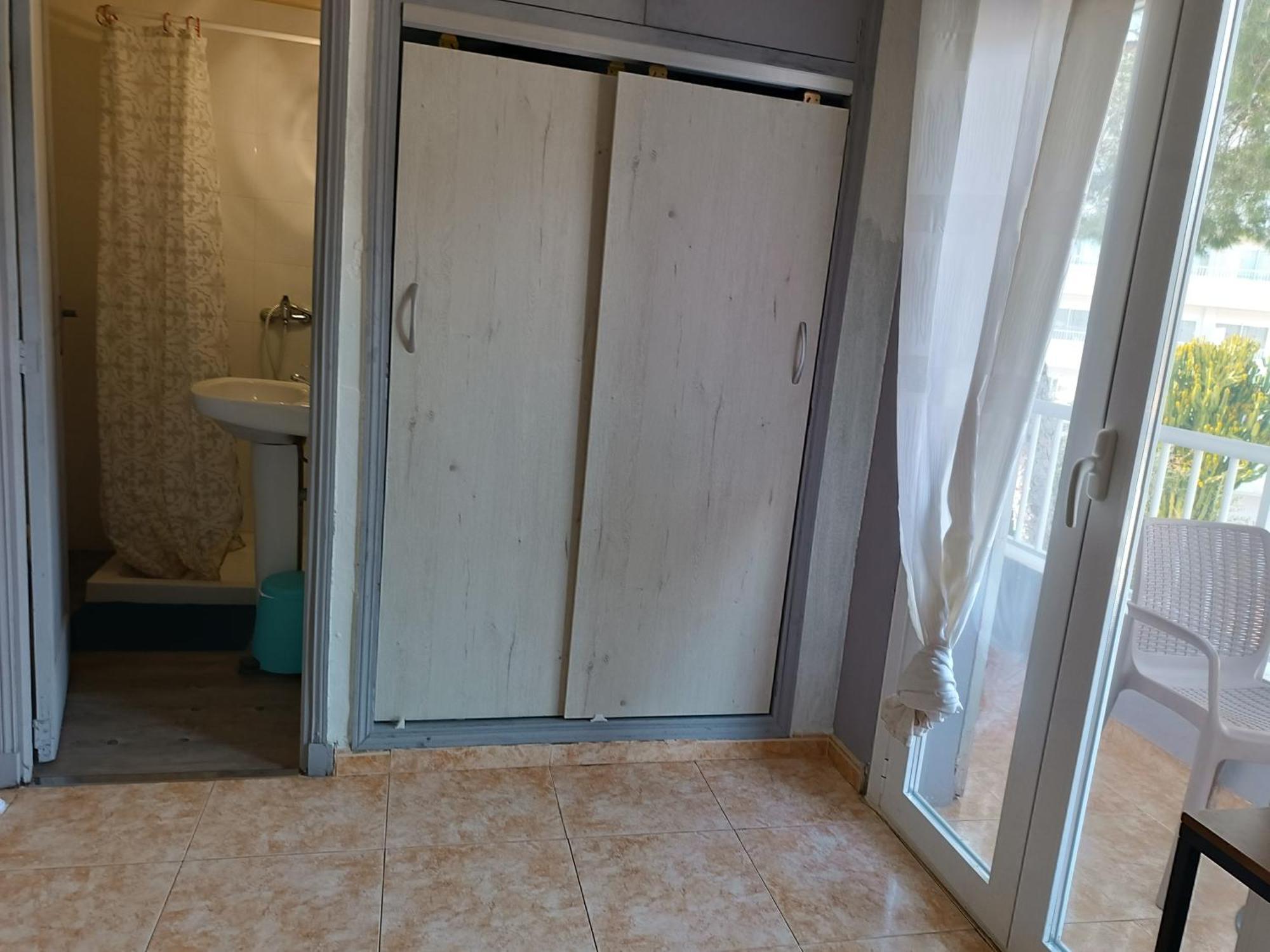 Hostal Bélgica Palmanova Habitación foto
